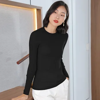 Spring and Autumn Women's new solid color casual thin long-sleeved knitted T-shirt red
Spring and Autumn Women's new solid color casual thin long-sleeved knitted T-shirt red