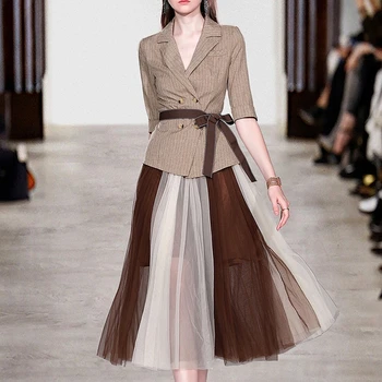 Spring Autumn 2 Piece Set Women Two Piece Outfits Striped Blazer Jacket + Mesh Pleated Long Skirt Set Office Lady Suit Plus Size
Spring Autumn 2 Piece Set Women Two Piece Outfits Striped Blazer Jacket + Mesh Pleated Long Skirt Set Office Lady Suit Plus Size
