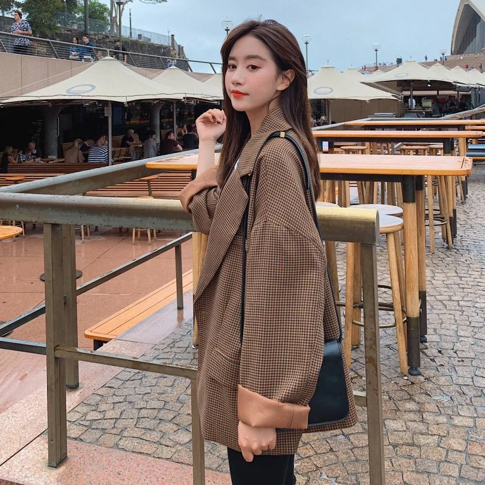 Photo Shoot CHIC Elegant Retro Thousands of Birds Coffee Loose-Fit da xiu kou One-Button Small Suit Ol Short Jacket Women's
Photo Shoot CHIC Elegant Retro Thousands of Birds Coffee Loose-Fit da xiu kou One-Button Small Suit Ol Short Jacket Women's