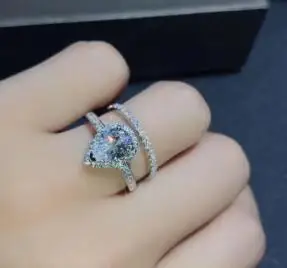 SRS002 Luxury Quality 3Carat Pear cut Best Quality NSCD Synthetic Gem Engagement Ring Set For Women,Wedding Set, Bridal Set
SRS002 Luxury Quality 3Carat Pear cut Best Quality NSCD Synthetic Gem Engagement Ring Set For Women,Wedding Set, Bridal Set