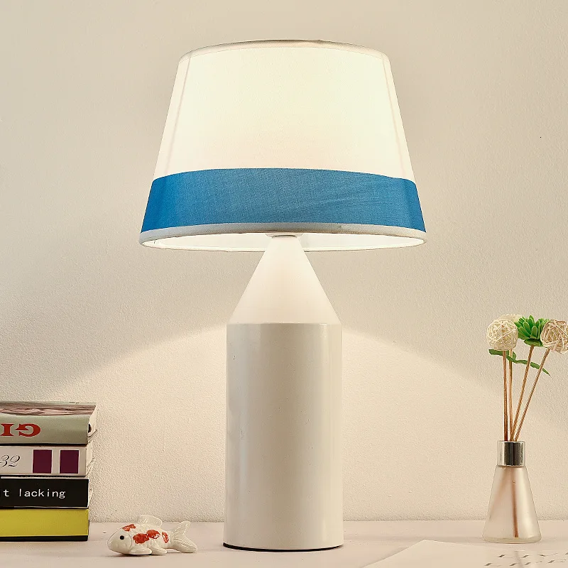 Europe Bedroom Bedside Desk Lamp Personality Living Room Restaurant Study Hotel Guest Room Shop Arts Cloth Cover Desk Lamp
Europe Bedroom Bedside Desk Lamp Personality Living Room Restaurant Study Hotel Guest Room Shop Arts Cloth Cover Desk Lamp
