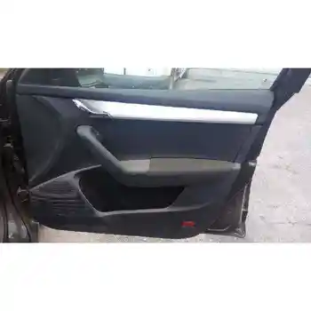 TRIM RIGHT FRONT DOOR SKODA OCTAVIA COMBI (5E5)