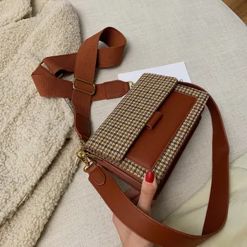 2020 New Fashion Plaid Small Shoulder Bags Wide Shoulder Strap Luxury Handbags Women Bags Designer Mini Crossbody Bags
2020 New Fashion Plaid Small Shoulder Bags Wide Shoulder Strap Luxury Handbags Women Bags Designer Mini Crossbody Bags