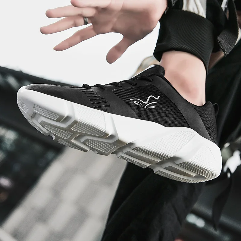 Large men's shoes summer breathable sports shoes running shoes casual single shoes
Large men's shoes summer breathable sports shoes running shoes casual single shoes