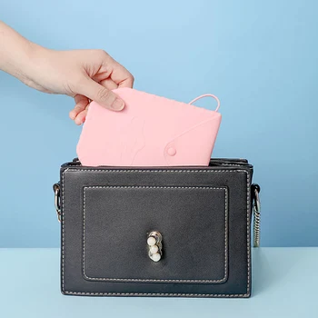 Mask Storage Bag Portable Mask Box Mask Organizer Dustproof Storage Case for Mask precaution DTT88
Mask Storage Bag Portable Mask Box Mask Organizer Dustproof Storage Case for Mask precaution DTT88