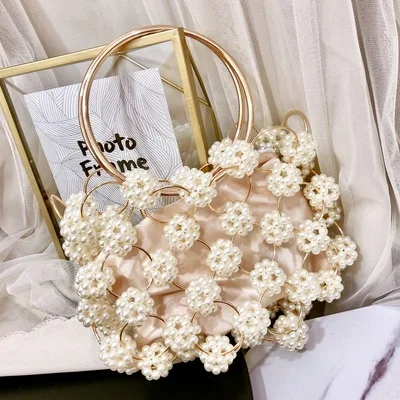 Luxury Handmade Women Pearl Bags Bead Box Bag Evening Beaded Handbag Clutch Totes Lady Hand Bag Female Purse Brand 2019
Luxury Handmade Women Pearl Bags Bead Box Bag Evening Beaded Handbag Clutch Totes Lady Hand Bag Female Purse Brand 2019
