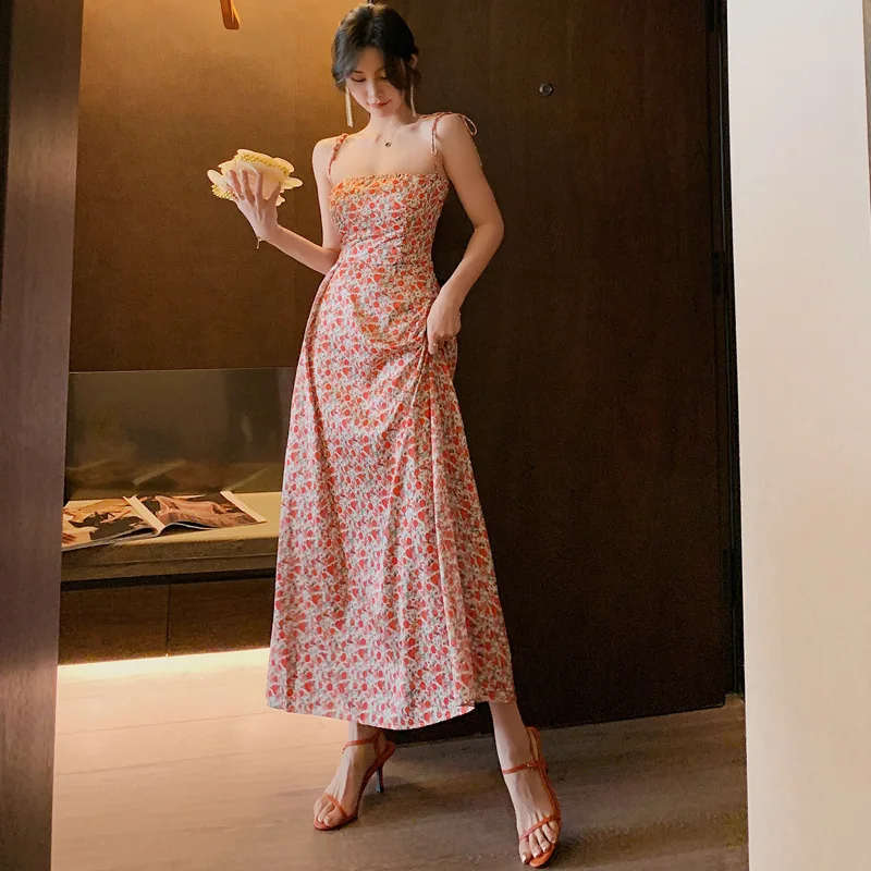Summer Sexy Floral Print Vacation Dresses Women Spaghetti Strap Elegant Dresses Vintage Bandage High Quality Maxi Dress Vestidos
Summer Sexy Floral Print Vacation Dresses Women Spaghetti Strap Elegant Dresses Vintage Bandage High Quality Maxi Dress Vestidos