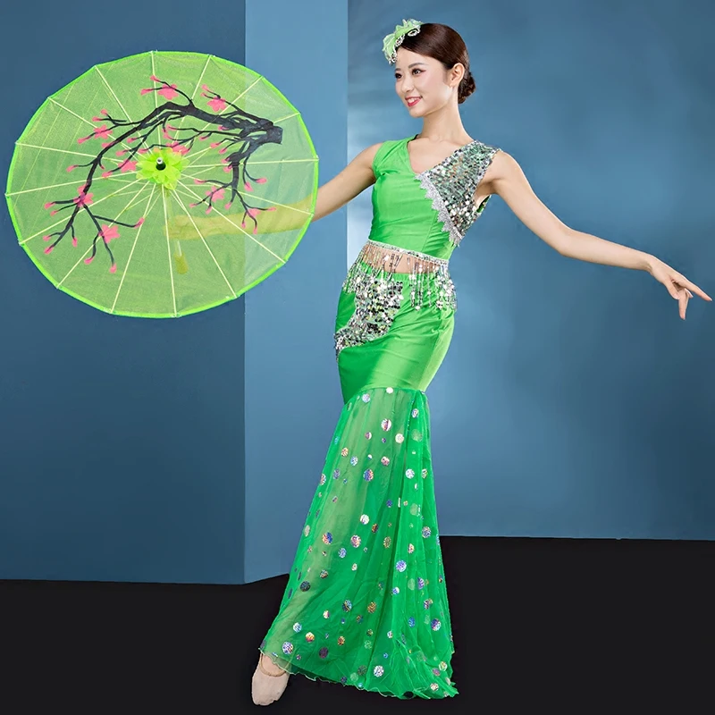 Chinese style Dai dance costume new modern sexy Yunnan ethnic style peacock dance costume fishtail skirt
Chinese style Dai dance costume new modern sexy Yunnan ethnic style peacock dance costume fishtail skirt