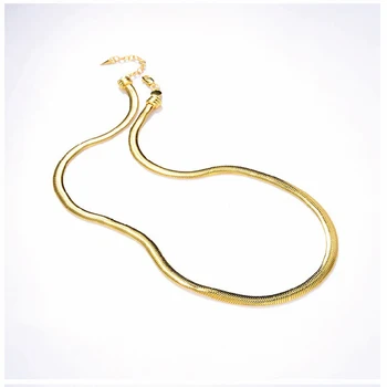 Simple and luxurious snake Bone Necklace Europe and America 
Simple and luxurious snake Bone Necklace Europe and America