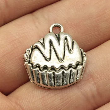 Wholesale Jewelry Lots Antique Silver Color 20x19mm Cupcakes Charm Necklace Diy Gift 100 Pieces
Wholesale Jewelry Lots Antique Silver Color 20x19mm Cupcakes Charm Necklace Diy Gift 100 Pieces