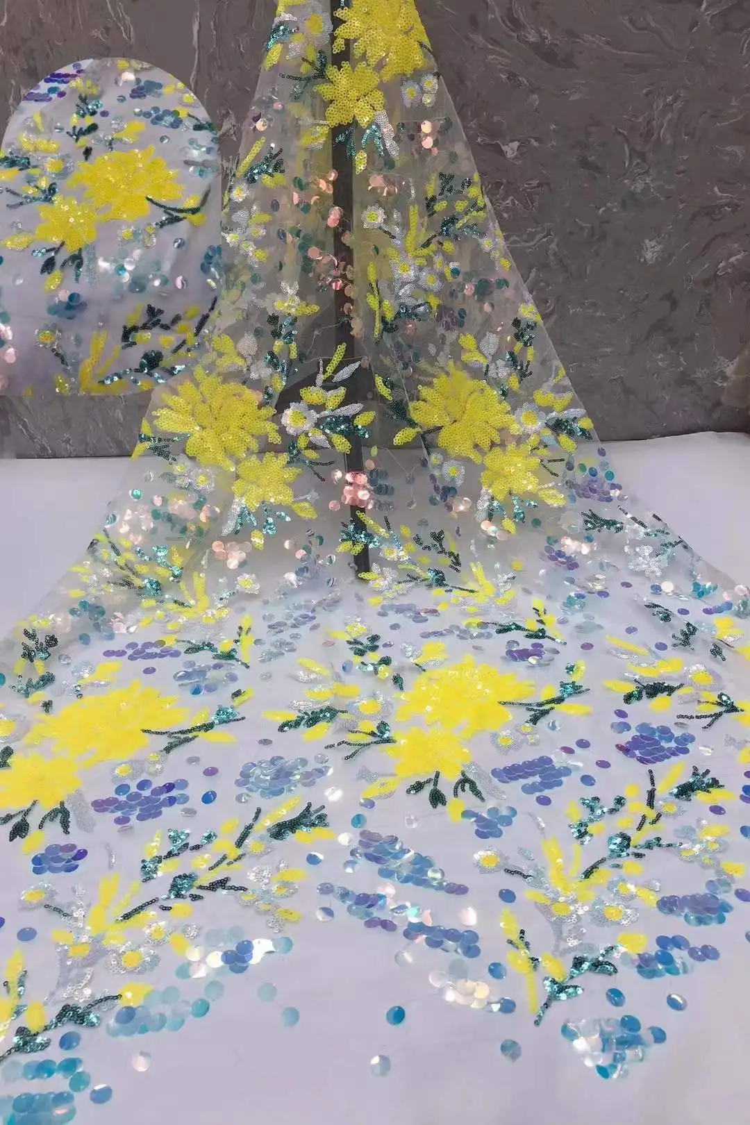 5 Yards Wedding Couture Colorful Sequin Yellow Mesh Tulle Lace African Fabric For Sawing Dress/Party Occasion
5 Yards Wedding Couture Colorful Sequin Yellow Mesh Tulle Lace African Fabric For Sawing Dress/Party Occasion