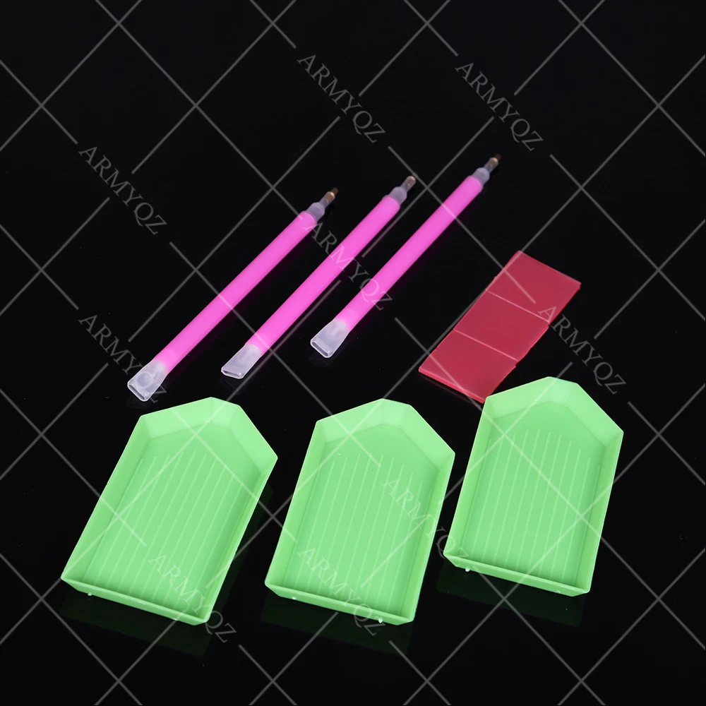 PDMDOG New Arrival 5D DIY Diamond Painting Embroidery Pen AccessoriesTool 3 pens, 3 green trays, 3 2x2cm clay
PDMDOG New Arrival 5D DIY Diamond Painting Embroidery Pen AccessoriesTool 3 pens, 3 green trays, 3 2x2cm clay