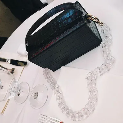 Acrylic Chain Strap Design Women's Crossbody Bag Box Shape Female Messenger Bag Retro pu Leather Top-handle Handbags
Acrylic Chain Strap Design Women's Crossbody Bag Box Shape Female Messenger Bag Retro pu Leather Top-handle Handbags