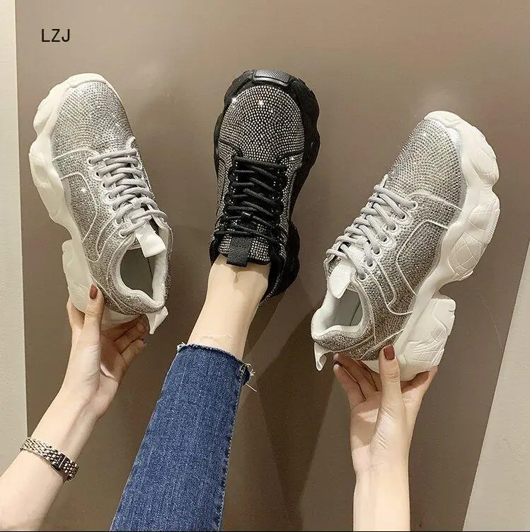LZJ 2019 Spring New Fashion Women Casual Shoes Comfortable Breathable Print Crystal Vulcanized Shoes Wild Woman Sneakers 
LZJ 2019 Spring New Fashion Women Casual Shoes Comfortable Breathable Print Crystal Vulcanized Shoes Wild Woman Sneakers