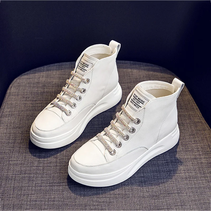Women Platform Sneakers White High Top Vulcanize Shoes Leather Chunky Casual Shoe Fashion Autumn Leisure Flats Women's Sneaker
Women Platform Sneakers White High Top Vulcanize Shoes Leather Chunky Casual Shoe Fashion Autumn Leisure Flats Women's Sneaker