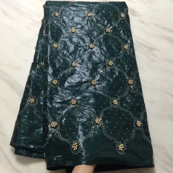 2020 High Quality Senegal Bazin Brode Lace Fabrics Green Color African Basin Material For Men And Women Dresses Sewing Fabrics
2020 High Quality Senegal Bazin Brode Lace Fabrics Green Color African Basin Material For Men And Women Dresses Sewing Fabrics