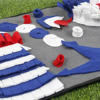 Removable Velvet Pad Dog Snack Pad Puppy Cat Pet Sniffing Training Mat Puppy Activity Training Blanket Pet Supplies
Removable Velvet Pad Dog Snack Pad Puppy Cat Pet Sniffing Training Mat Puppy Activity Training Blanket Pet Supplies