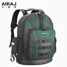 Entregado en tres semanas a Moscú. Entrega a la puerta. La mochila es bonita. La tela es gruesa, las cremalleras son grandes y la parte de abajo es fuerte y no delgada no se doblan ~ 4mm Aún no se ve muy decente. Lo usaremos para su propósito.