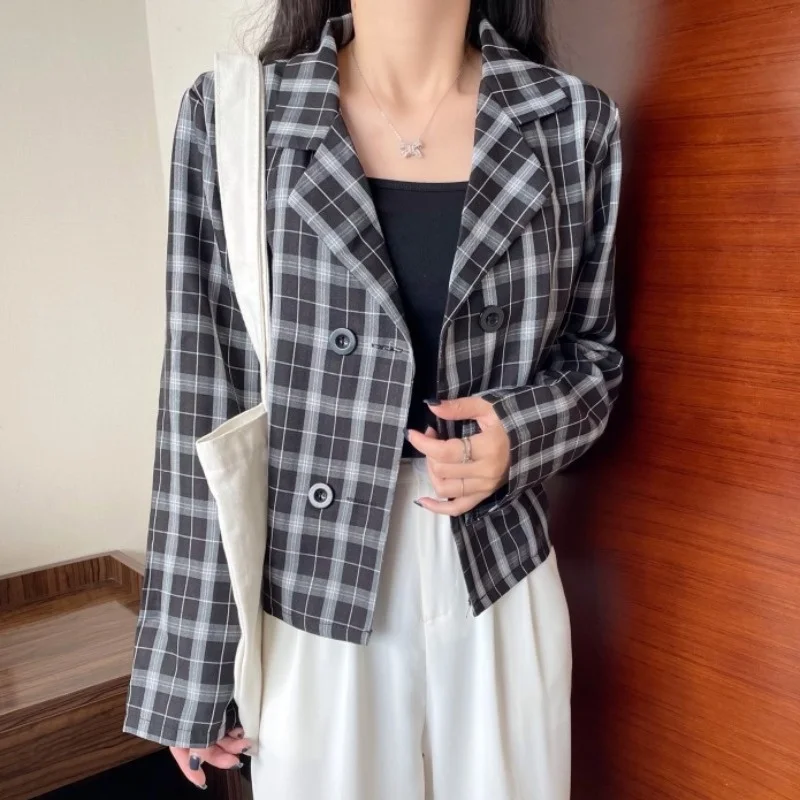 Spring and Autumn Women's Design Sense Plaid Suit Short Coat Winter New Fashion Long Sleeve Small | Женская одежда