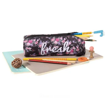 Fashion Makeup Bag Women Makeup Bag Case For Red Flower 3D Print Cosmetic Bag Big Wash Bag Pencile Bag Pen Case Storage Bags
Fashion Makeup Bag Women Makeup Bag Case For Red Flower 3D Print Cosmetic Bag Big Wash Bag Pencile Bag Pen Case Storage Bags
