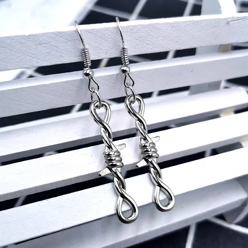 Earrings Trendy 2020 Creative Women's Earrings Retro Thorn Pendant Earrings Different Charms Metal Women's Earrings Wearer
Earrings Trendy 2020 Creative Women's Earrings Retro Thorn Pendant Earrings Different Charms Metal Women's Earrings Wearer