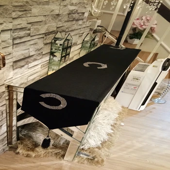 European luxury Korean velvet shiny Crystal diamond CC and FF letter Pattern table flag / tableclot/runner ,new arrival
European luxury Korean velvet shiny Crystal diamond CC and FF letter Pattern table flag / tableclot/runner ,new arrival