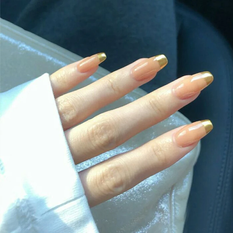 24pcs/Set Long French Fake Nails Gold Forested European Nude Pink Full Cover Artificial Press On Nails Beauty Bride Nail Tools
24pcs/Set Long French Fake Nails Gold Forested European Nude Pink Full Cover Artificial Press On Nails Beauty Bride Nail Tools