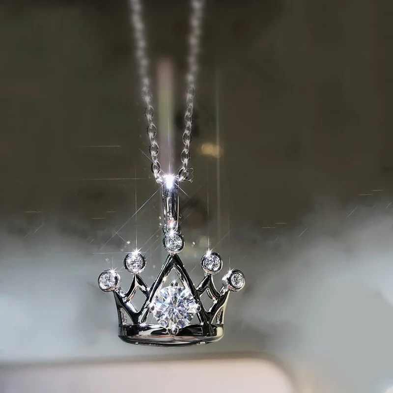 Exquisite and Elegant Queen Crown Pendant Necklace Silver Chain Colorful Small Crystal Zircon Pendant Necklace Ladies Jewelry
Exquisite and Elegant Queen Crown Pendant Necklace Silver Chain Colorful Small Crystal Zircon Pendant Necklace Ladies Jewelry