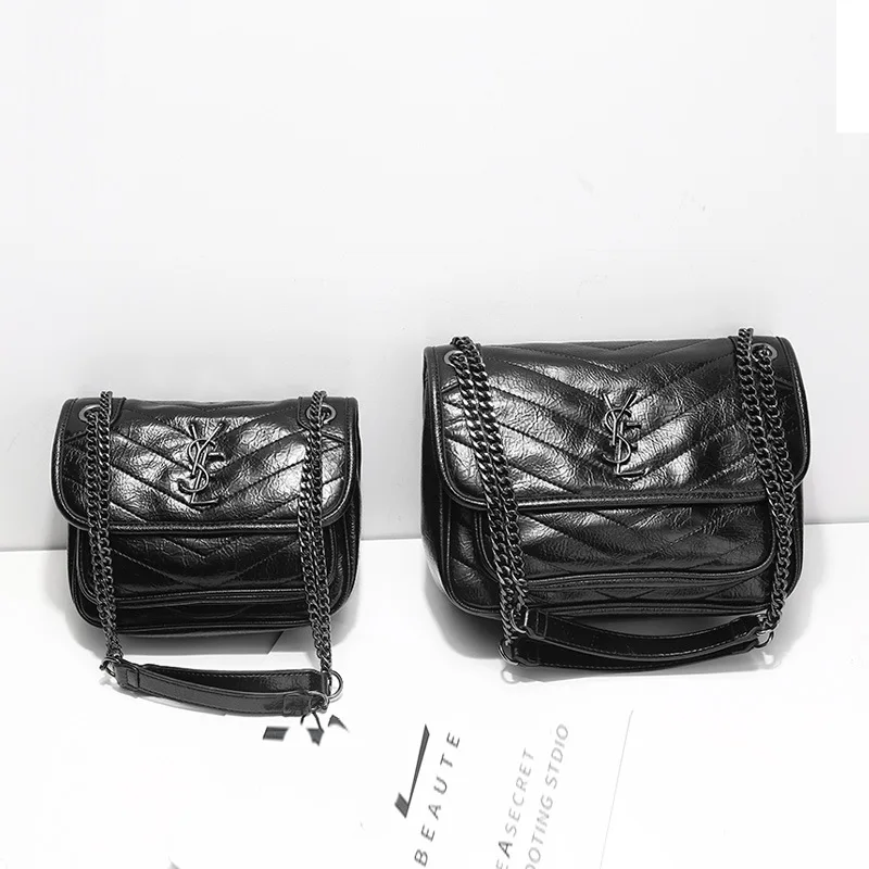 Star same bag 2019 new fashion simple real leather bag net red small black bag messenger bag with messenger chain
Star same bag 2019 new fashion simple real leather bag net red small black bag messenger bag with messenger chain