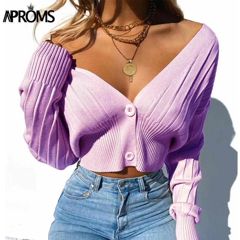 Aproms Candy Color V-neck Knitted Short Cardigans Women Autumn Purple Long Sleeve Buttons Knit Warm Sweater Winter Pull Top 2020
Aproms Candy Color V-neck Knitted Short Cardigans Women Autumn Purple Long Sleeve Buttons Knit Warm Sweater Winter Pull Top 2020
