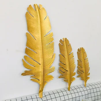 Golden Feather Wall Hanging Wrought Iron Wall Decoration Solid Wall Decoration Living Room Background Wall Decoration
Golden Feather Wall Hanging Wrought Iron Wall Decoration Solid Wall Decoration Living Room Background Wall Decoration