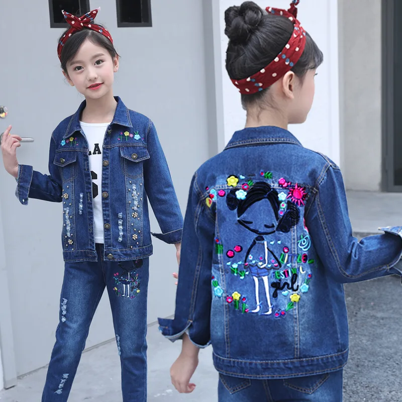 Girl's new children's clothing denim jacket + jeans + T-shirt children's spring and autumn three-piece suit 3-14 years old 
Girl's new children's clothing denim jacket + jeans + T-shirt children's spring and autumn three-piece suit 3-14 years old