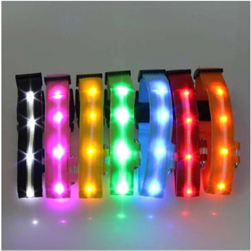 Pet LED Dog Collar Night Safety LED Flashing Glow LED Pet Supplies Dog Cat Collar Small Dogs Collars
Pet LED Dog Collar Night Safety LED Flashing Glow LED Pet Supplies Dog Cat Collar Small Dogs Collars
