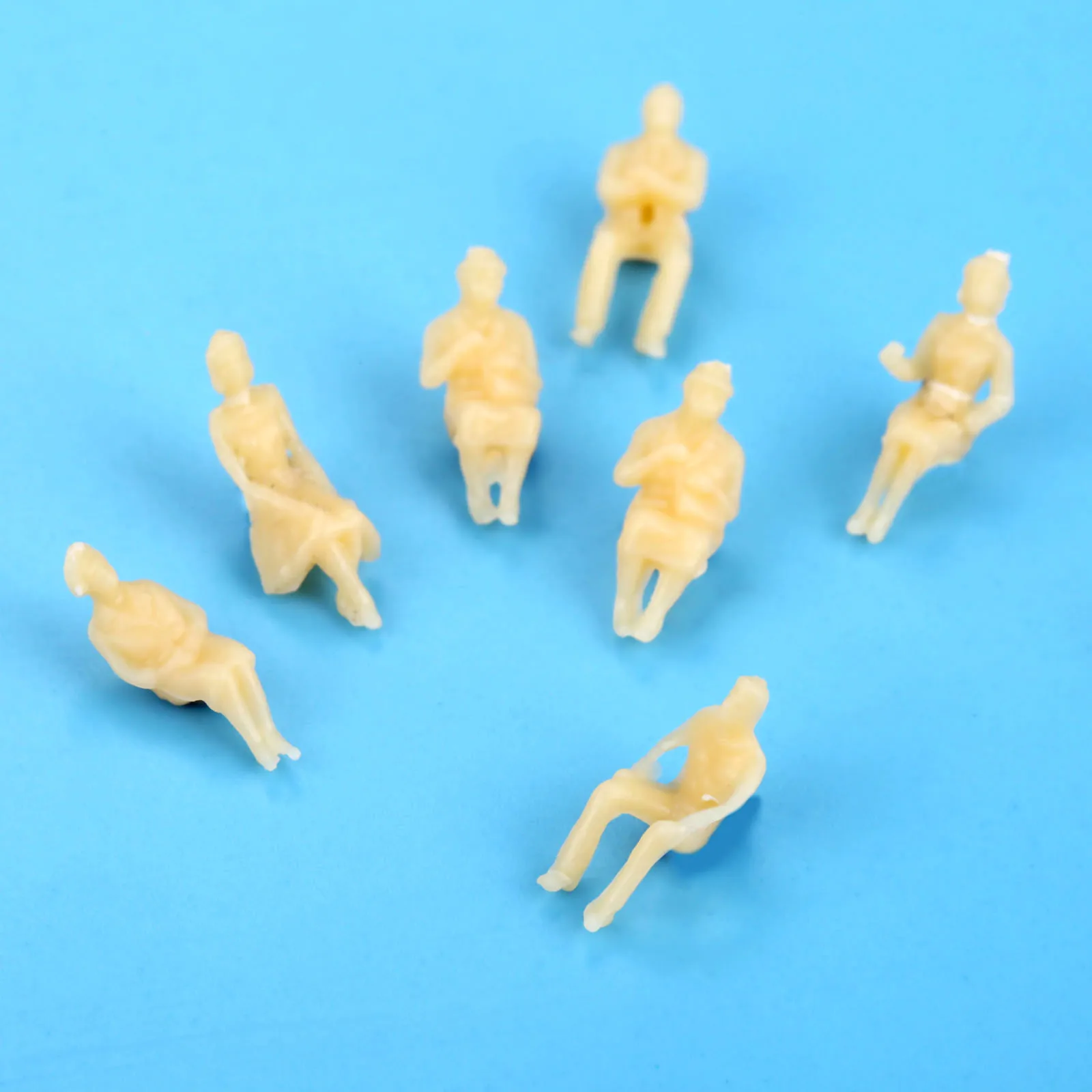 100pcs Miniature Figurines Personne Modèle Jouet Plastique Echelle 1:100 