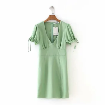2020 spring women's new chest-thin temperament was thin V-neck bubble sleeve avocado green slim package hip short split dress
2020 spring women's new chest-thin temperament was thin V-neck bubble sleeve avocado green slim package hip short split dress