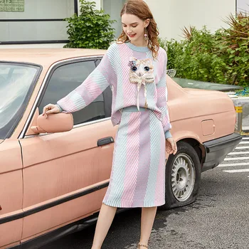 Fall Winter Hit Color Striped Sequined Bow Embroidery Cartoon Cat Knitted Loose Sweater Suits + Pencil Split Skirt Two Piece Set
Fall Winter Hit Color Striped Sequined Bow Embroidery Cartoon Cat Knitted Loose Sweater Suits + Pencil Split Skirt Two Piece Set