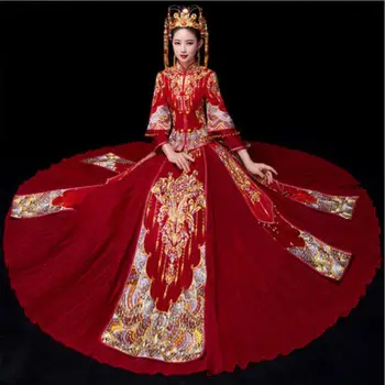 High Quality Bride Traditions Red Women Phoenix Embroidery Cheongsam Long Wedding Dresses Traditional Chinese Dress
High Quality Bride Traditions Red Women Phoenix Embroidery Cheongsam Long Wedding Dresses Traditional Chinese Dress