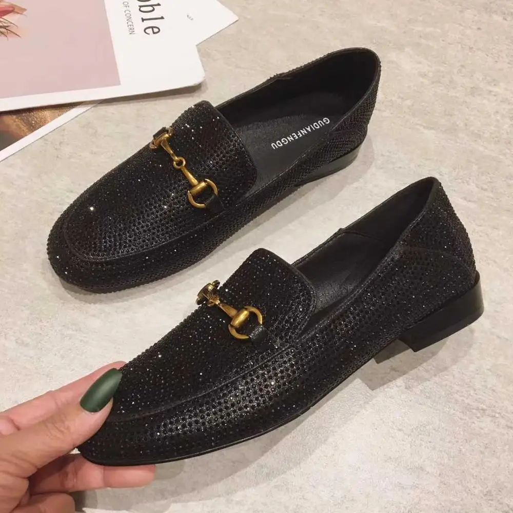 Classical style 2019 spring and autumn new British Lok Fu shoes flash drill soft bottom shoes fashion casual wild women's shoes
Classical style 2019 spring and autumn new British Lok Fu shoes flash drill soft bottom shoes fashion casual wild women's shoes