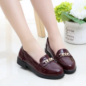 New Kids Shoes Japanese Literary Retro Lolita Girls Mary Janes Shoes Round Toe School Casual Pearl Leather Shoes Oxfords Wedding
New Kids Shoes Japanese Literary Retro Lolita Girls Mary Janes Shoes Round Toe School Casual Pearl Leather Shoes Oxfords Wedding