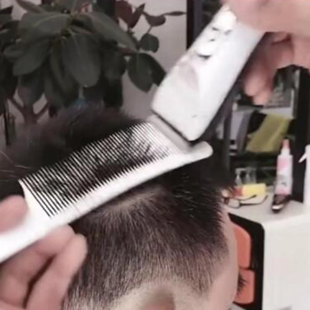 Professional Barber Salon Curved Comb Flat Top Haircut Trimming Comb for Men Barber Accessories Hair Cutting Brush Professional Barber Salon Curved Comb Flat Top Haircut Trimming Comb for Men Barber Accessories Hair Cutting Brush