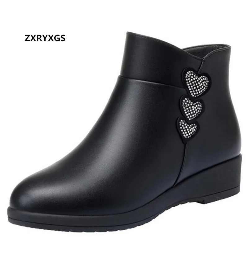 ZXRYXGS Brand Boots Large Size Cassic Rhinestone Genuine Leather Boots Flat Wedges Ankle Boots Women Shoes Autumn Winter Boots
ZXRYXGS Brand Boots Large Size Cassic Rhinestone Genuine Leather Boots Flat Wedges Ankle Boots Women Shoes Autumn Winter Boots