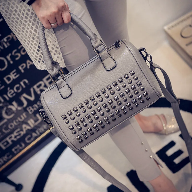 2017 New Style Korean-style Retro Rivet Pillow Boston Handbag Small Bag Shoulder Cross-body WOMEN'S Bag Fashion
2017 New Style Korean-style Retro Rivet Pillow Boston Handbag Small Bag Shoulder Cross-body WOMEN'S Bag Fashion