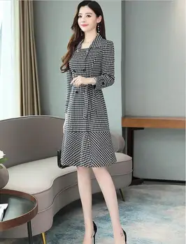 Korean Style Houndstooth Ruffle Dress Autumn Hepburn Casual Party Dress Robe Femme Vestidos Plus Size
Korean Style Houndstooth Ruffle Dress Autumn Hepburn Casual Party Dress Robe Femme Vestidos Plus Size