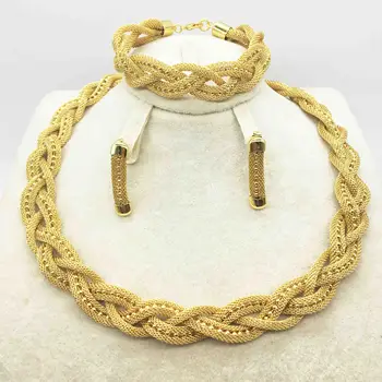 HOT Fashion jewelry set Nigeria Dubai gold-color African bead jewelry wedding jewelry set african beads jewelry sets 
HOT Fashion jewelry set Nigeria Dubai gold-color African bead jewelry wedding jewelry set african beads jewelry sets