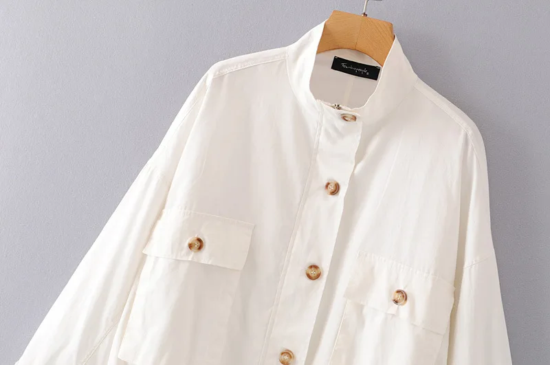 2019 Autumn New Style Fashion Loose Casual White Top Female Jacket Fashion Single Row Button Ornaments Short Light Jacket
2019 Autumn New Style Fashion Loose Casual White Top Female Jacket Fashion Single Row Button Ornaments Short Light Jacket