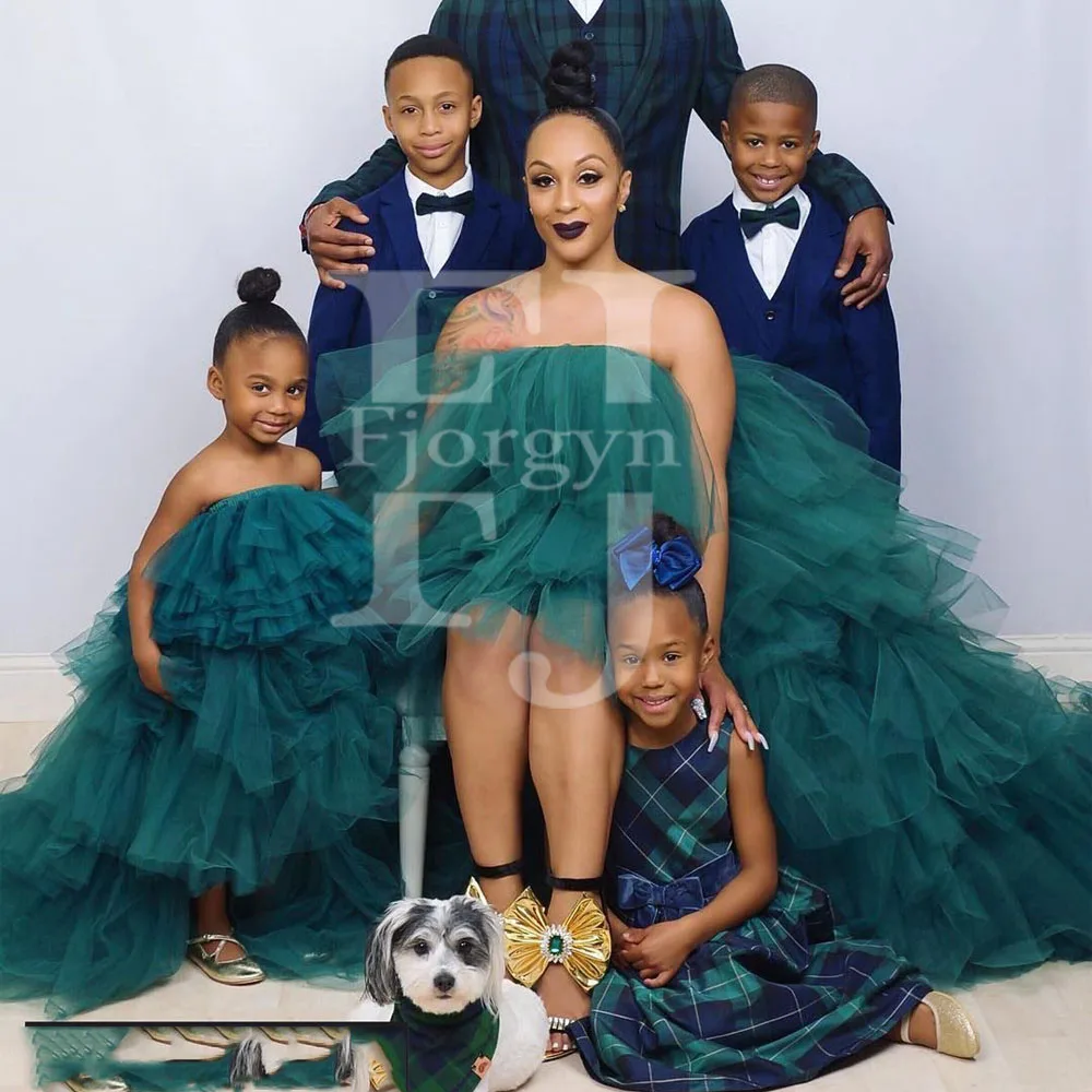 Elegant Green Asymmetrical Ball Gown Fashion Party Dress Strapless Puffy Ruffles Tiered Custom Made Evening Gown Woman Robes
Elegant Green Asymmetrical Ball Gown Fashion Party Dress Strapless Puffy Ruffles Tiered Custom Made Evening Gown Woman Robes