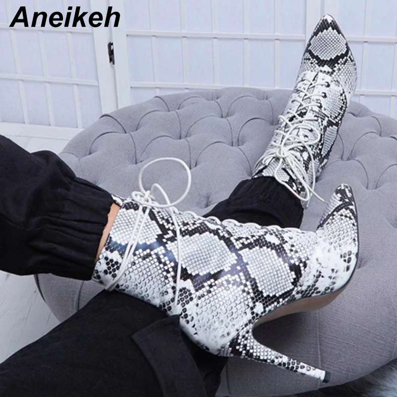 Aneikeh 2019 Fashion Spring/Autumn Serpentine Chelsea Ankle Boots Pointed Toe Women's Boots Thin Heels Shallow Party Size 35-42
Aneikeh 2019 Fashion Spring/Autumn Serpentine Chelsea Ankle Boots Pointed Toe Women's Boots Thin Heels Shallow Party Size 35-42
