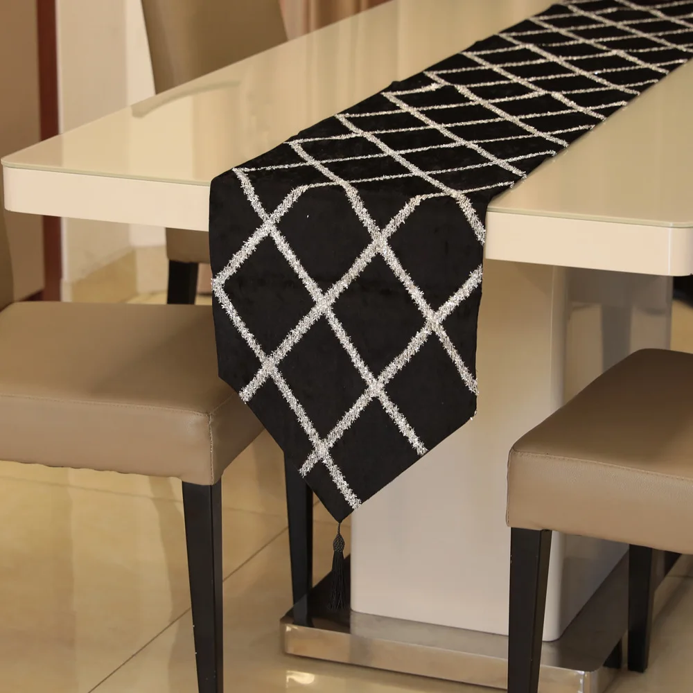 Black Lattice Table Runner Runner Europe Tablecloth Tassel Table Flag for Wedding Chirstmas Xmas Home Party Decoration
Black Lattice Table Runner Runner Europe Tablecloth Tassel Table Flag for Wedding Chirstmas Xmas Home Party Decoration