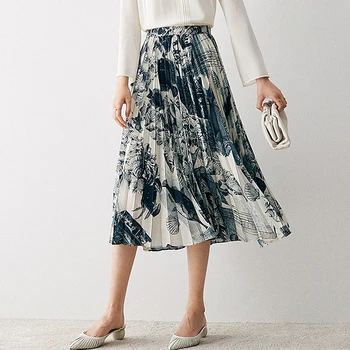Pleated Skirts Women 100% Polyester Design High Waist Fish Printed Mid-Length Skirt Flowers Elegant Style New Fashion
Pleated Skirts Women 100% Polyester Design High Waist Fish Printed Mid-Length Skirt Flowers Elegant Style New Fashion