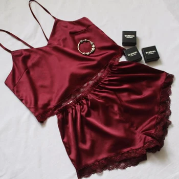 Sexy Women's Sets 2020 Summer Fashion Spaghetti Strap Lace Applique Satin Cami Tops Shorts Home Suit Casual Women Set
Sexy Women's Sets 2020 Summer Fashion Spaghetti Strap Lace Applique Satin Cami Tops Shorts Home Suit Casual Women Set